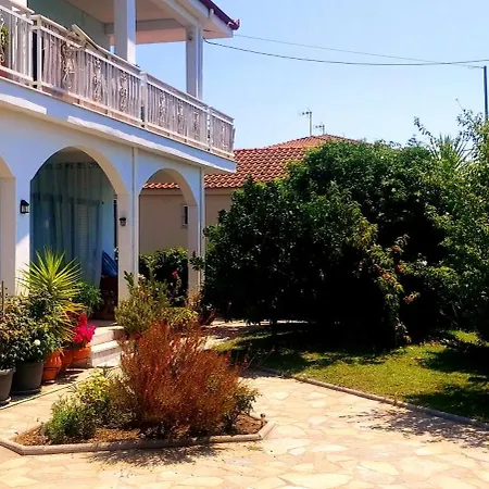 Haus Andreas * Néa Meságkala